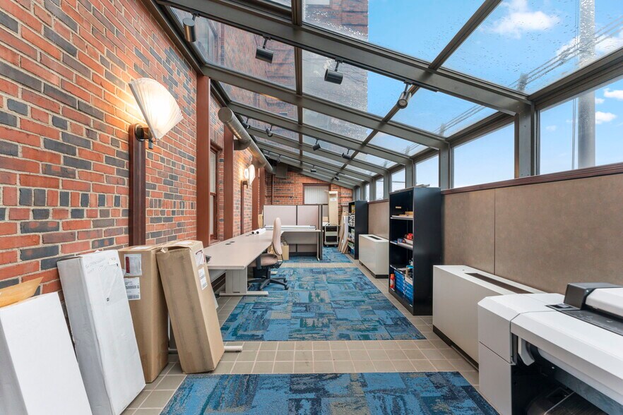 More Photos Of 1 W Market St, Corning Office Residential For Lease