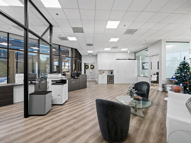 More Photos Of 4800 N Federal Hwy, Boca Raton Medical For Sale