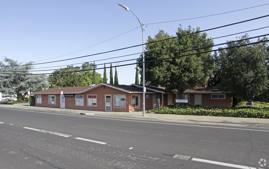 More Photos Of 20445 Prospect Rd, San Jose Medical For Lease