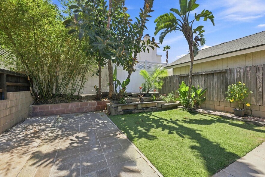 More Photos Of 5157 Muir Ave, San Diego Apartments For Sale