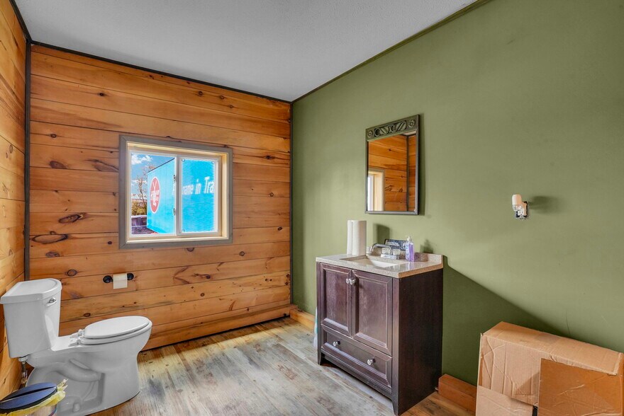 More Photos Of 6851 W Gerwoude Dr, Mc Bain Warehouse For Sale