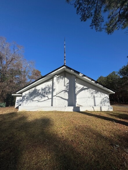 More Photos Of 2430 Shurling Dr, Macon-Bibb Religious Facility For Sale