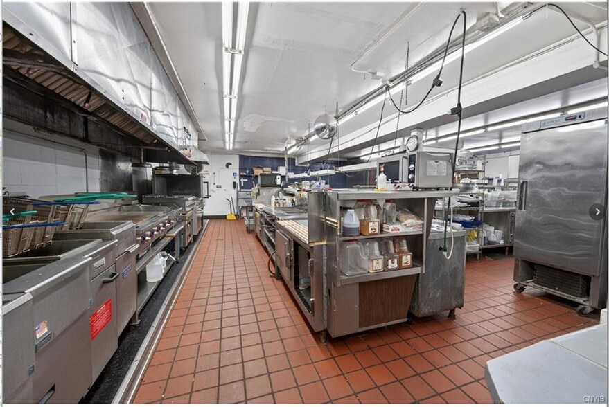 More Photos Of 916 County Road 37, Central Square Restaurant For Sale