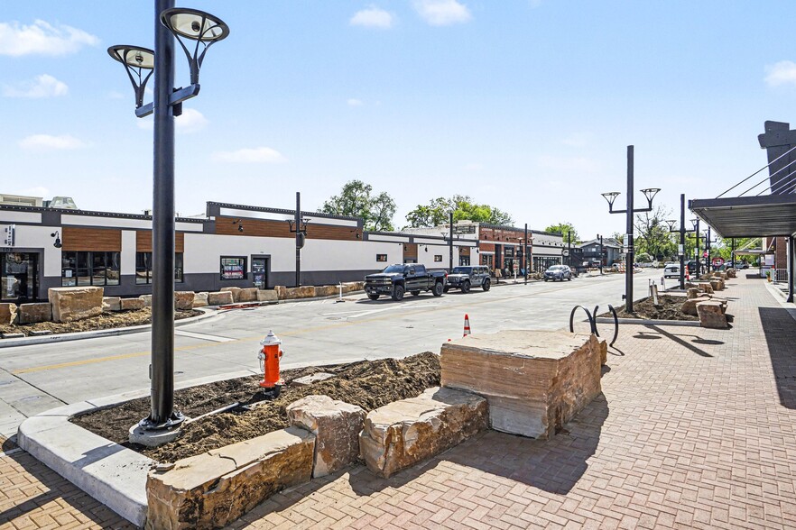 Primary Photo Of 112 W 4th St, Loveland Flex For Lease