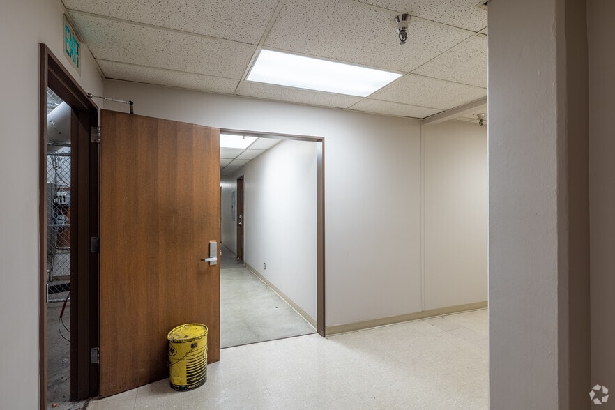 More Photos Of 10120 NE Sandy Blvd, Portland Bank For Sale