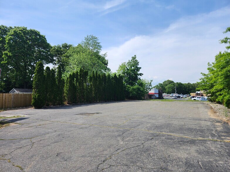 More Photos Of 104 Lauzier Ter, Chicopee Storefront Retail Residential For Sale