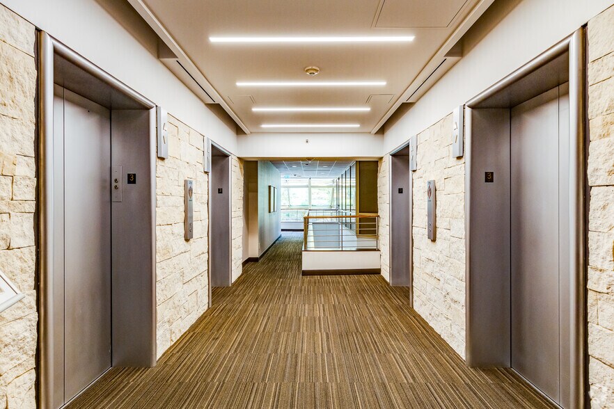 More Photos Of 500 N West Shore Blvd, Tampa Office For Lease