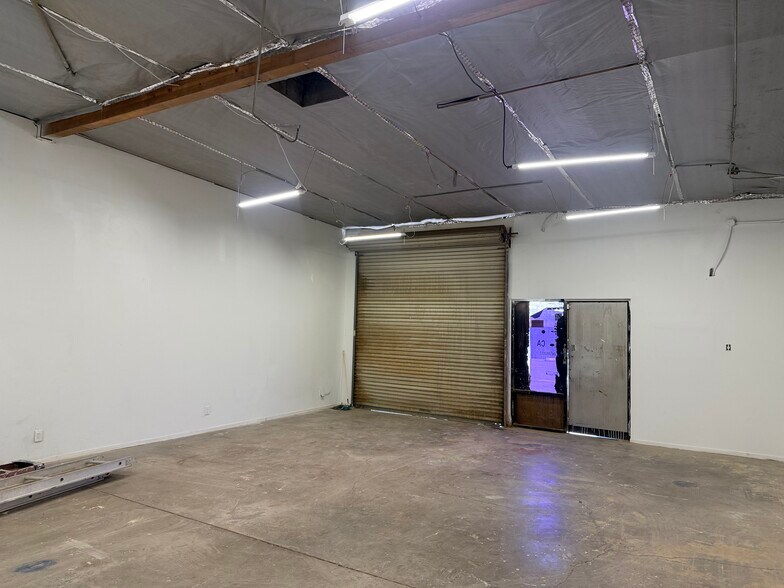 More Photos Of 3800 Niles St, Bakersfield General Retail For Lease