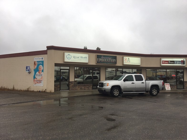 Primary Photo Of 120 Mayor Magrath Dr N, Lethbridge Storefront For Lease