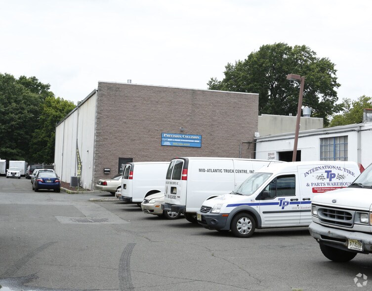 More Photos Of 1010 W Elizabeth Ave, Linden Warehouse For Lease