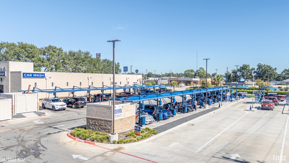 More Photos Of 5015 39th St, Groves Carwash For Sale