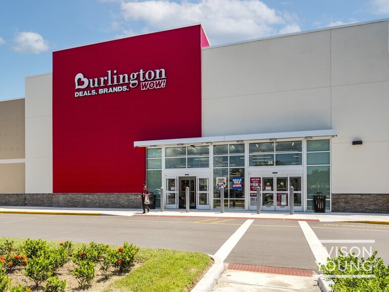 More Photos Of 1450 N Courtenay Pky, Merritt Island General Retail For Sale