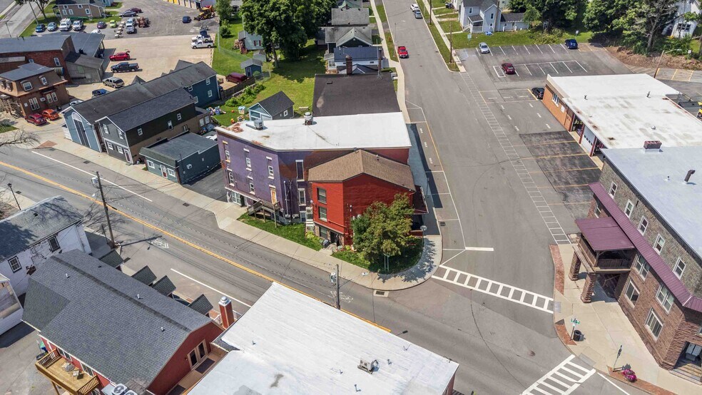 More Photos Of 4 Thomas St, Holley Restaurant For Sale