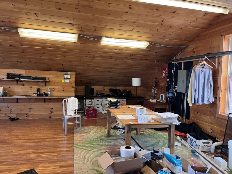 More Photos Of 18 Village Green Way, Southwest Harbor Restaurant For Lease