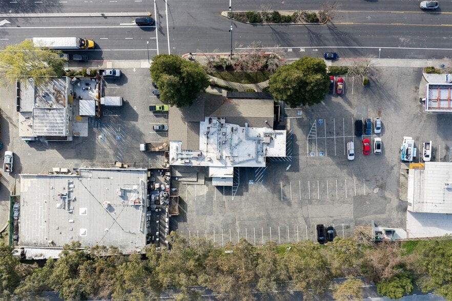 More Photos Of 2154 San Ramon Valley Blvd, San Ramon Restaurant For Sale