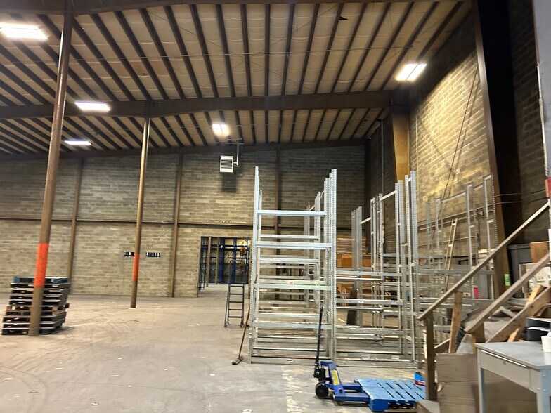 More Photos Of 326 Dartmouth College Hwy, Lebanon Warehouse For Sale