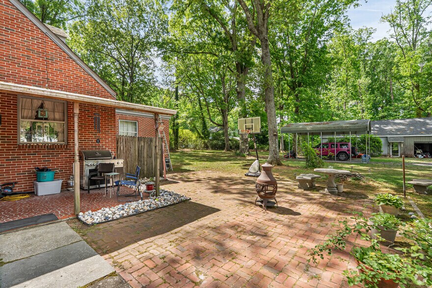 More Photos Of 2870 King William Ave, West Point Land For Sale