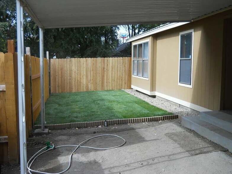 More Photos Of , Caldwell Multifamily For Sale