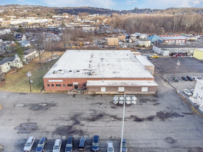More Photos Of 75 Harrison St, Little Falls Warehouse For Lease