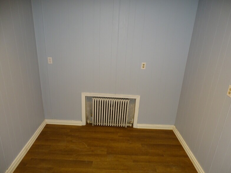 More Photos Of 519 Rock St, Shamokin Storefront Retail Residential For Sale