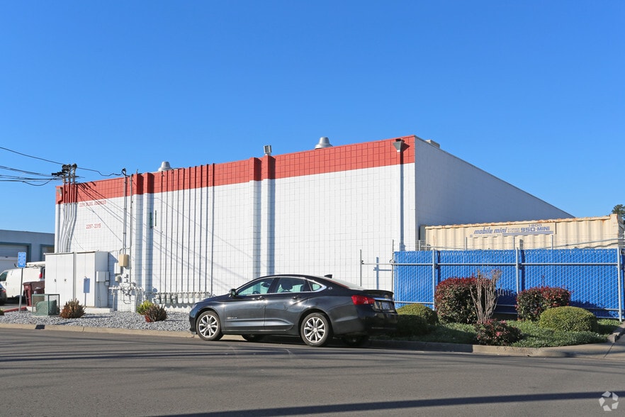 More Photos Of 2297-2317 American Ave, Hayward Warehouse For Sale