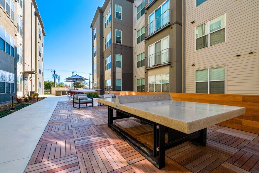 More Photos Of 5600 Smu Blvd, Dallas Apartments For Lease