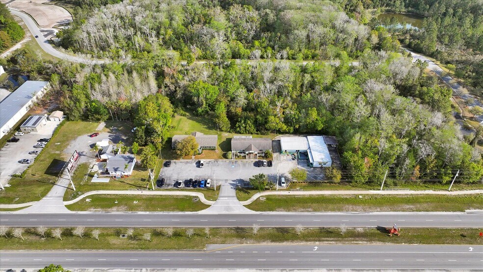 More Photos Of 3300 E Moody Blvd, Bunnell Light Manufacturing For Sale