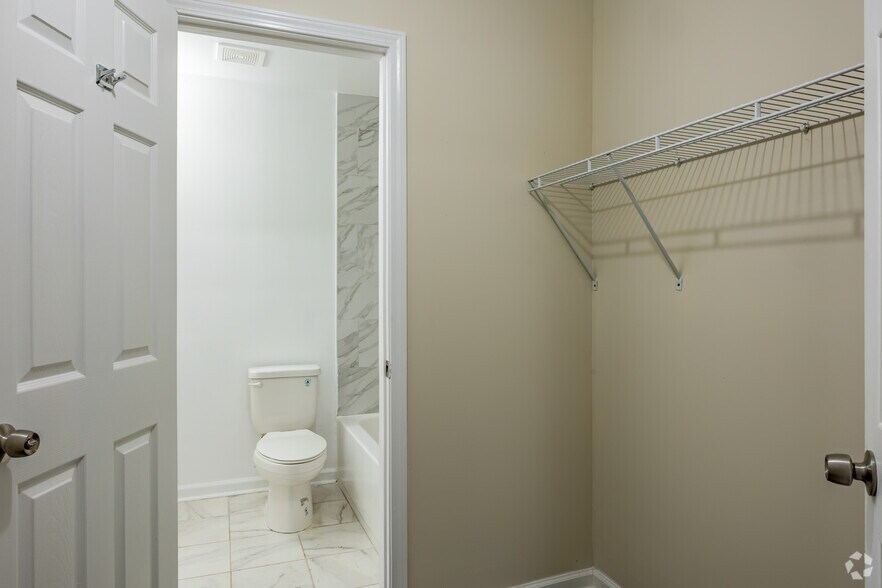 More Photos Of 925 Conley Rd, Atlanta Multifamily For Sale