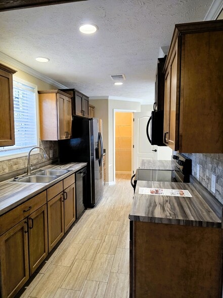 More Photos Of 8435 Hurricane Rd, Bay Minette Specialty For Sale
