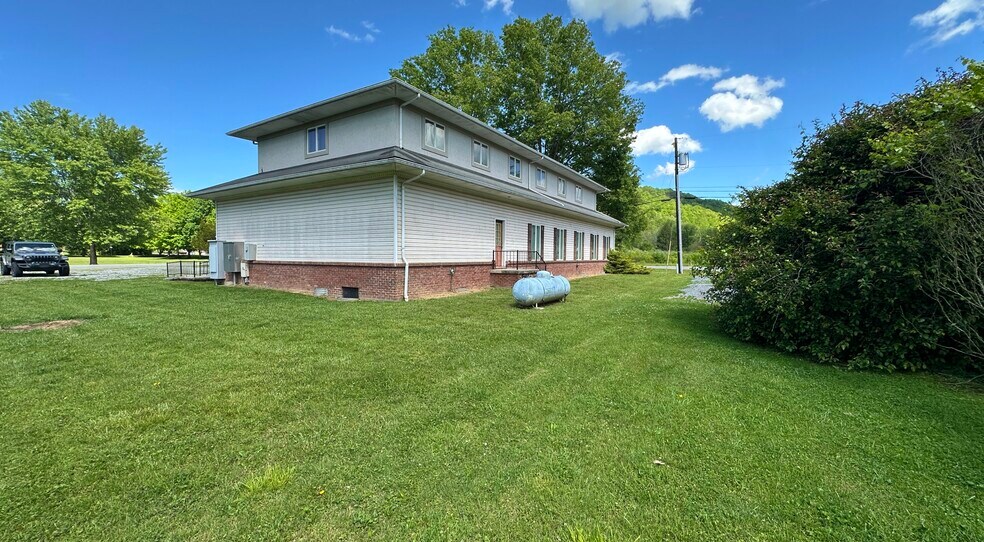 More Photos Of 444 Elmwood Ave, Alderson Medical For Sale