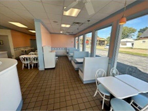More Photos Of 2311 W Virginia St, Evansville Freestanding For Sale