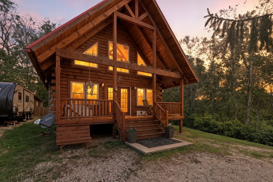 Primary Photo Of 3020 Township Road 190, Fredericktown Hospitality For Sale