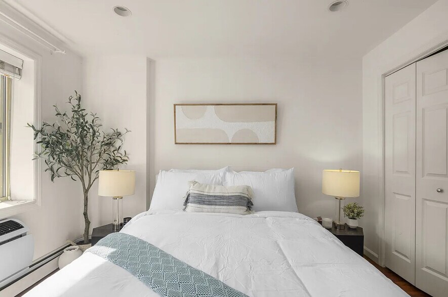 More Photos Of 15 St. Marks Pl, New York Apartments For Sale