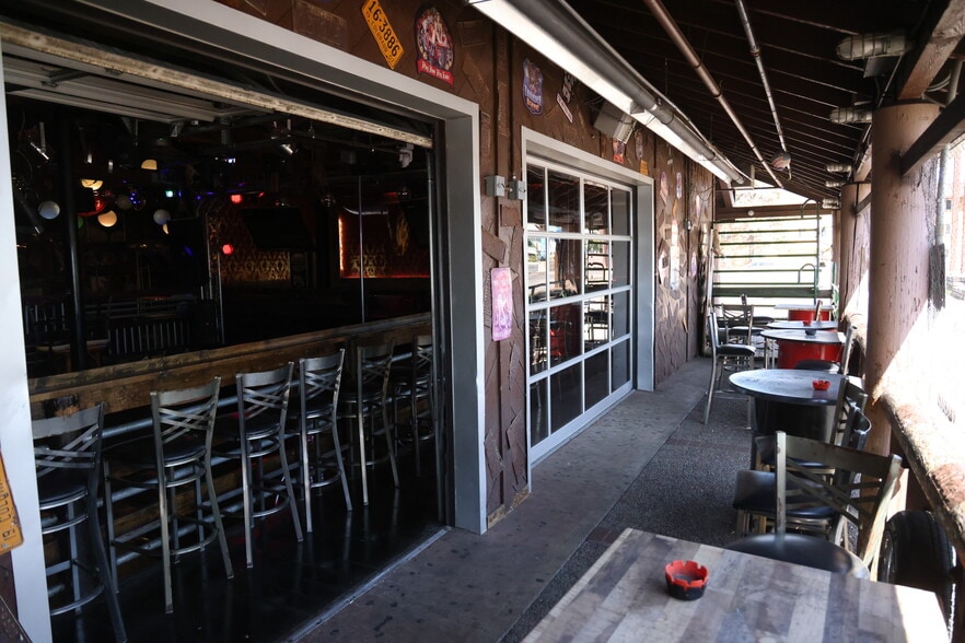 More Photos Of 3330 N Academy Blvd, Colorado Springs Bar For Sale