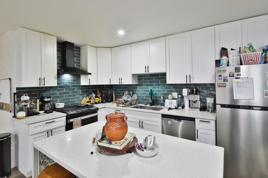 More Photos Of 8247 9th St, Rancho Cucamonga Apartments For Sale