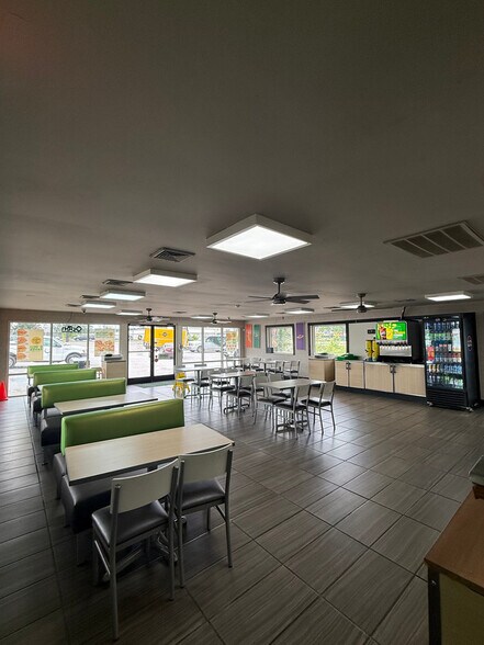 More Photos Of 6072 Rivers Ave, Charleston Fast Food For Sale