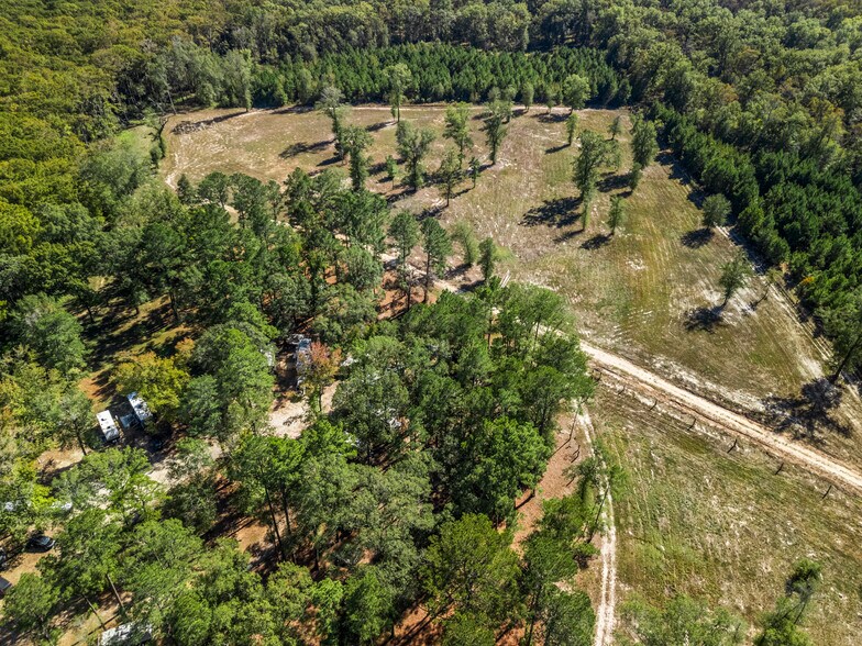 More Photos Of 1350 Moxley Camp Rd, Karnack Specialty For Sale