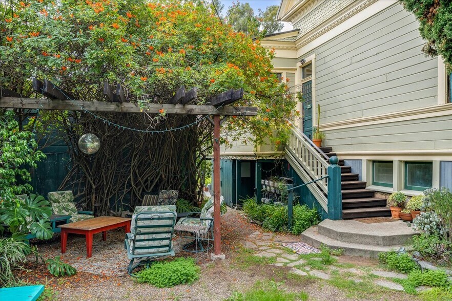 More Photos Of 687 Islay St, San Luis Obispo Apartments For Sale