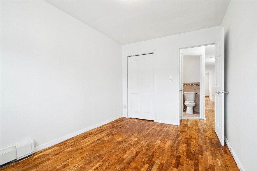 More Photos Of 458 Swinton Ave, Bronx Apartments For Sale