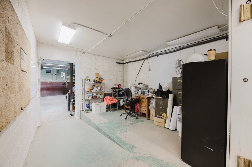 More Photos Of 240 7th st, Elko Industrial For Lease