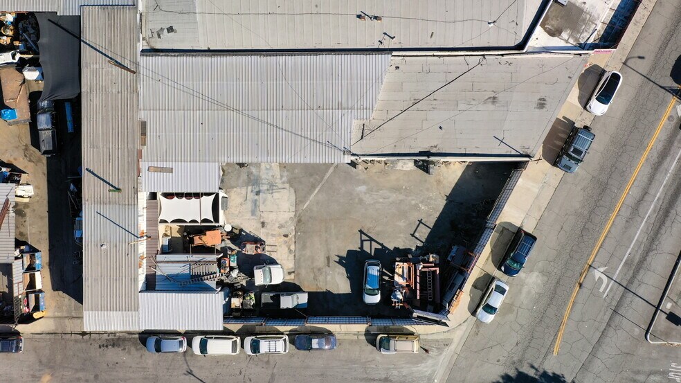 More Photos Of 4373 Telegraph Rd, Los Angeles Distribution For Lease