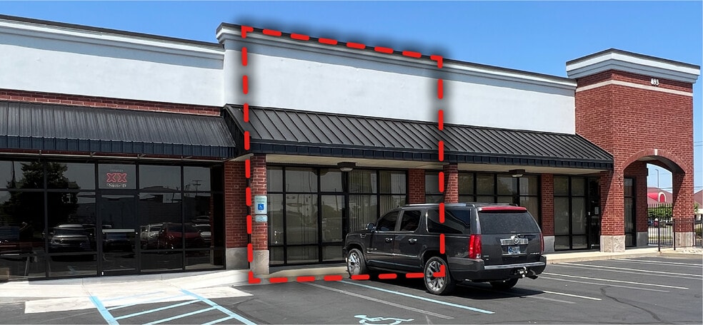 More Photos Of 893 E Main St, Greenwood Storefront For Lease