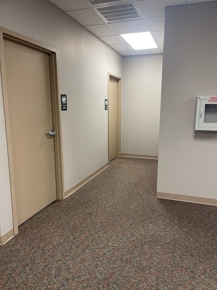 More Photos Of 1710 E Arlington Blvd, Greenville Office For Sale