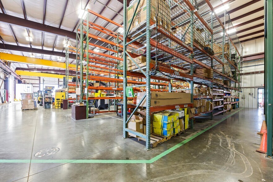 More Photos Of 12400 S Sunnylane Rd, Moore Manufacturing For Lease