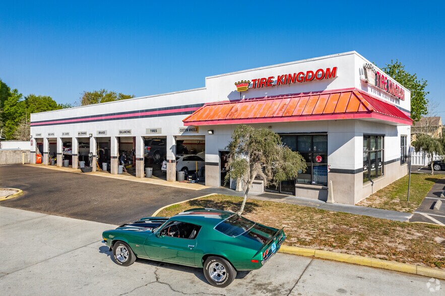Primary Photo Of 1260 E Lake Rd S, Tarpon Springs Auto Repair For Sale
