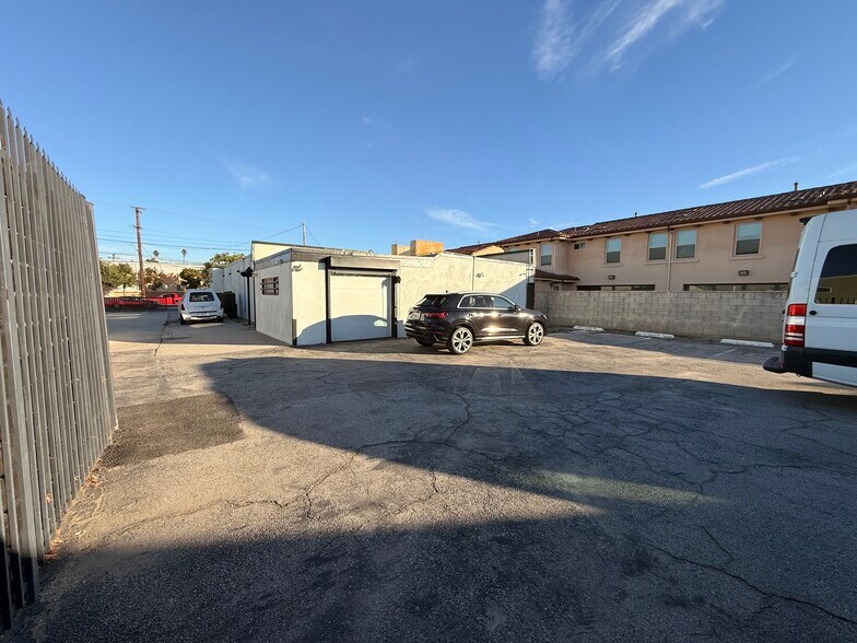 More Photos Of 15305 S Normandie Ave, Gardena Loft Creative Space For Lease