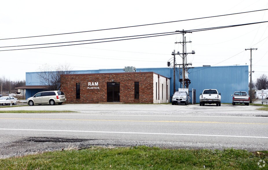 More Photos Of 11401 South Ave, North Lima Warehouse For Sale