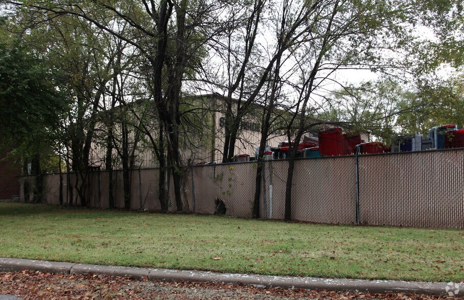 More Photos Of 1440 Kansas Ave, Kansas City Warehouse For Sale