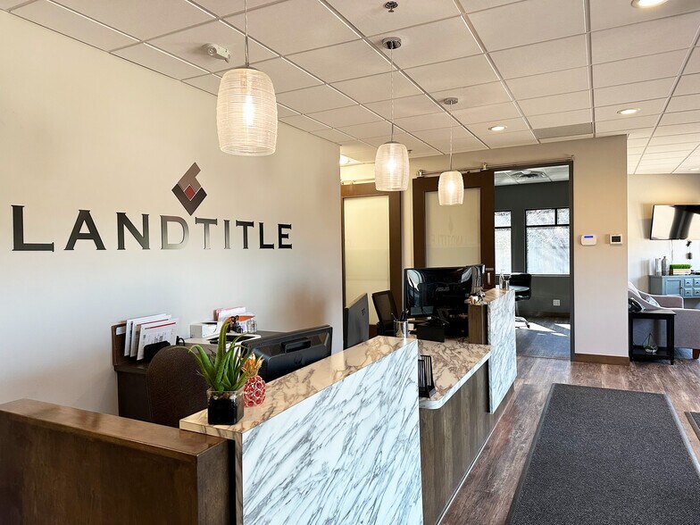 More Photos Of 3738-3776 Coon Rapids Blvd NW, Coon Rapids Medical For Lease