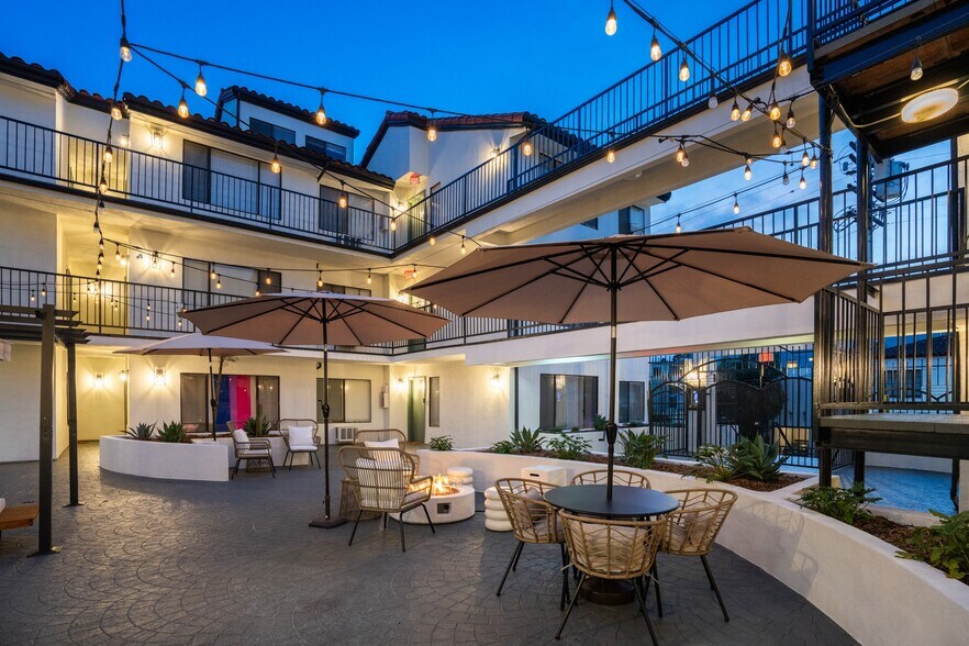 More Photos Of 1318 N Mansfield Ave, Los Angeles Apartments For Sale